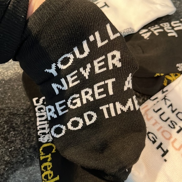 Set of 5 Pairs of Schitts Creek Socks with Cute and Hilarious Quotes! - Picture 2 of 6